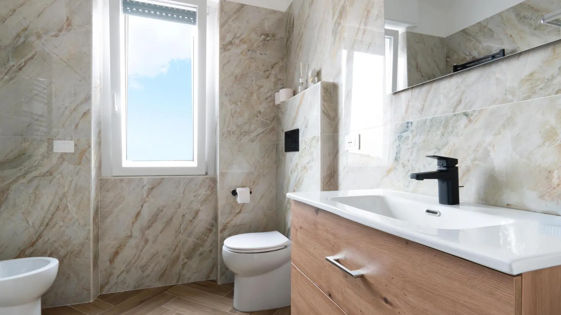 Real Estate Dream B&B Curno Apartman